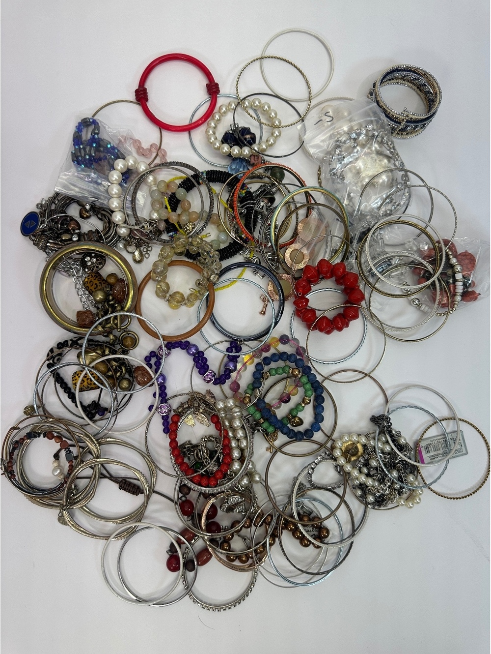 Bulk Bracelet Lot Over 100 3 Lbs Bangle Beaded Charm Stone Glass Resale